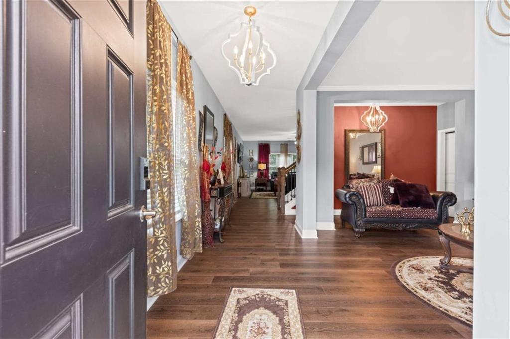 4304 Bellwood Cir., South Fulton, GA 30349