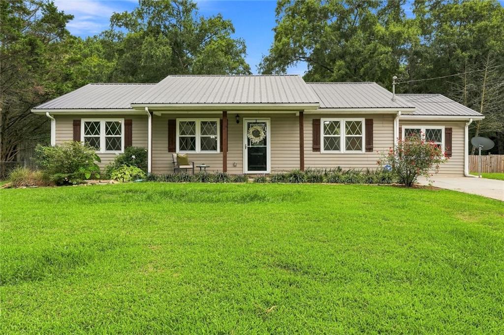 1015 Erwin Hill Church Rd., Calhoun, GA 30701