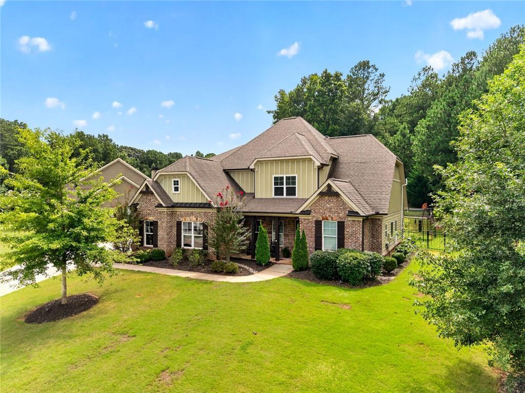 845 Walnut River Tr., Hoschton, GA 30548