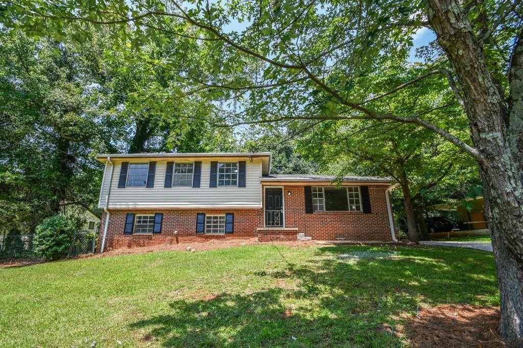 6473 Fleur De Lis Dr., Morrow, GA 30260