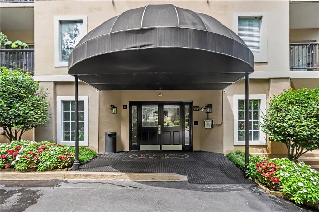 1 Biscayne Dr. #109, Atlanta, GA 30309