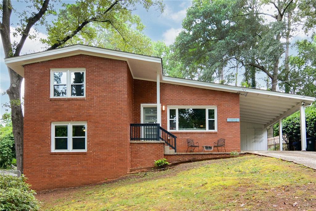1972 Mcjenkin Dr., Atlanta, GA 30345