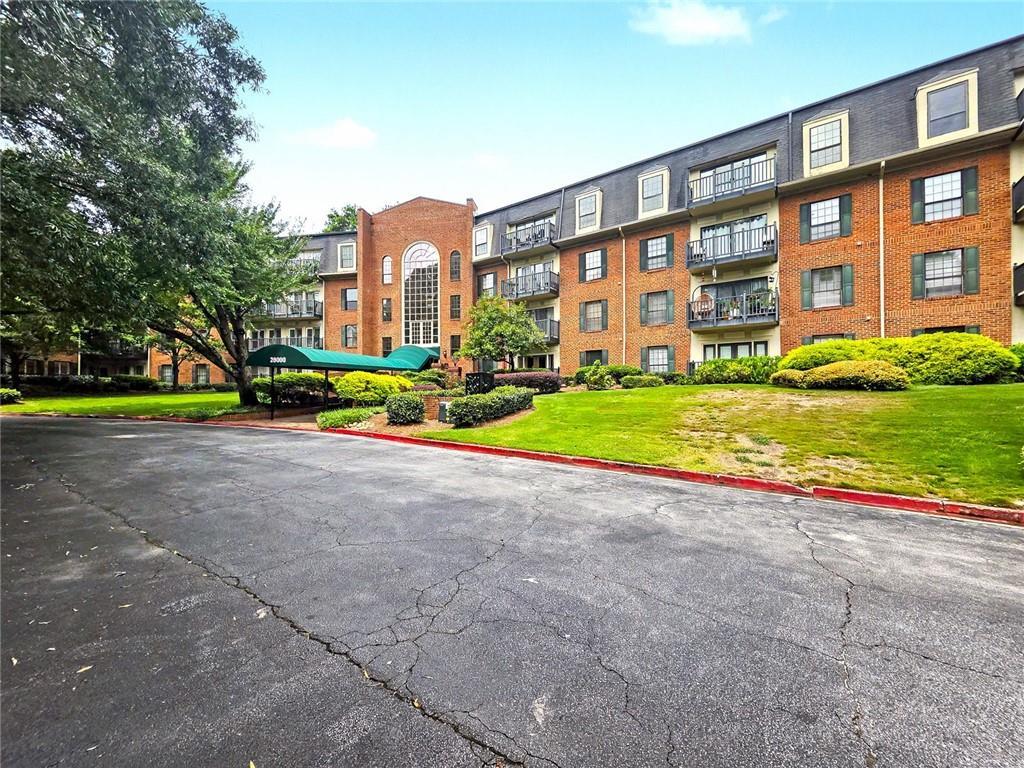 28402 Plantation Dr., Atlanta, GA 30324