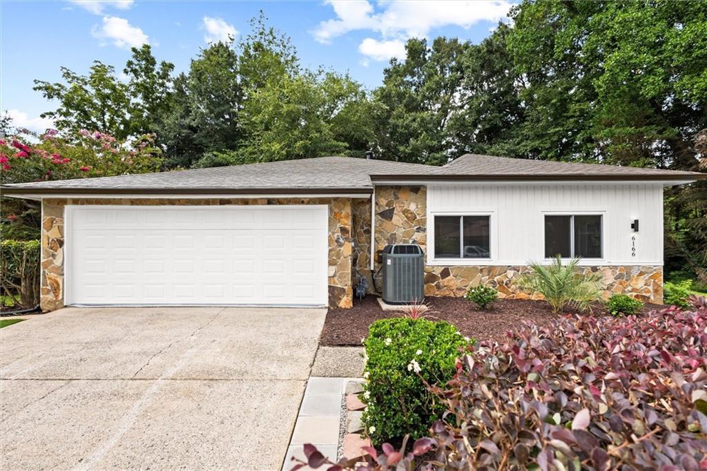 6166 Stadium Ct., Peachtree Corners, GA 30092