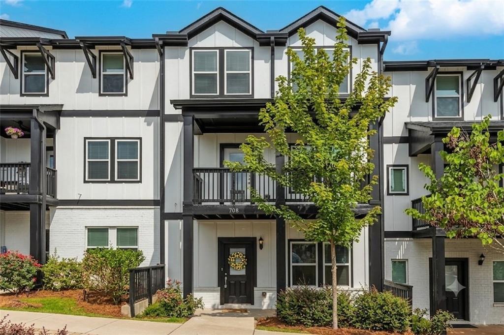 708 Mulberry Walk, Woodstock, GA 30188