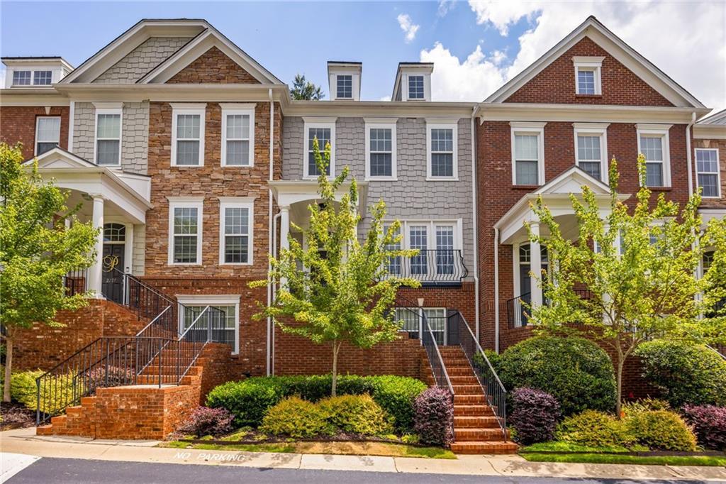 2275 Limehurst Dr., Atlanta, GA 30319