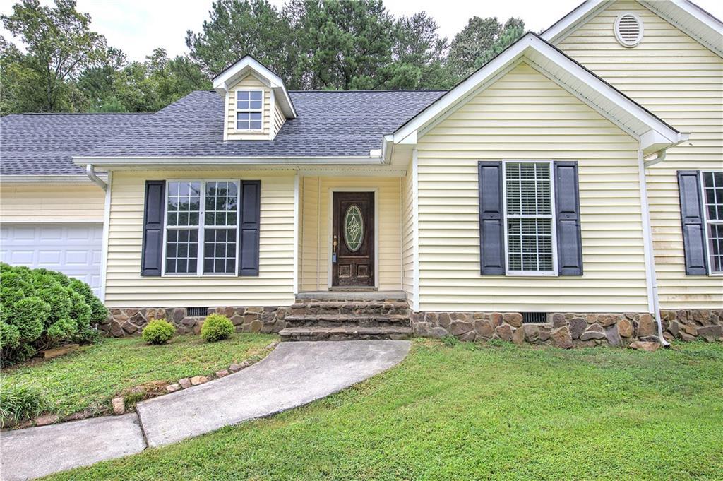 33 Covered Springs Dr., Rome, GA 30165