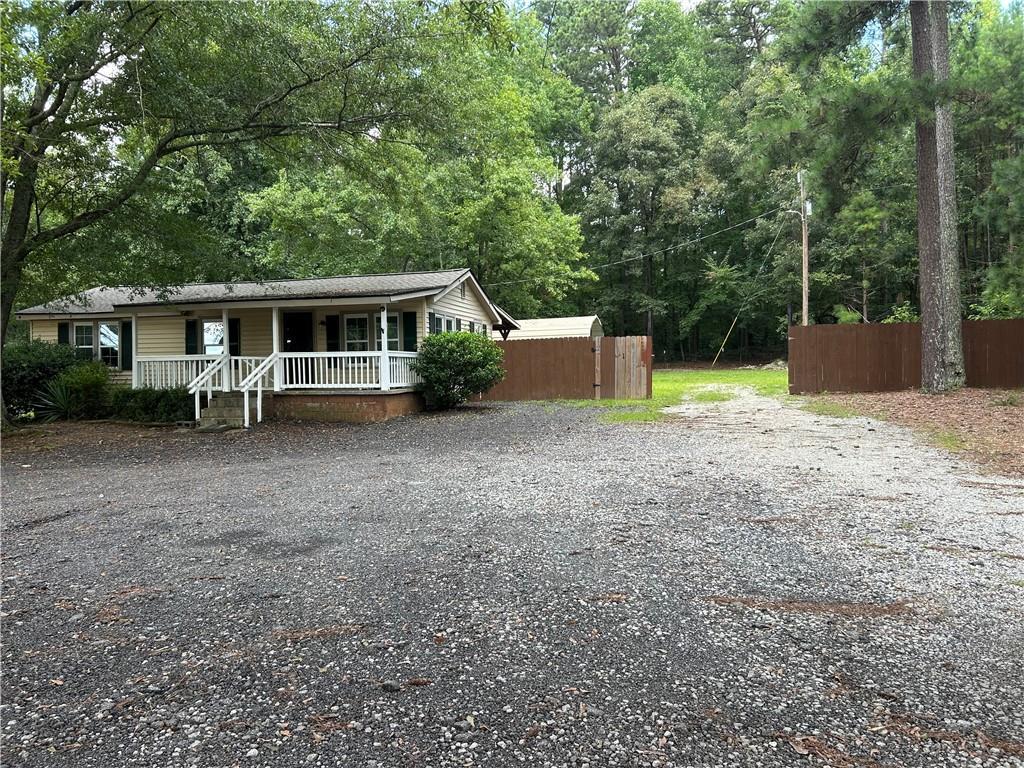 4445 Ridge Rd., Douglasville, GA 30134
