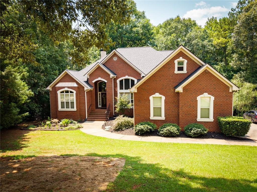 12426 Edgewater Dr., Hampton, GA 30228