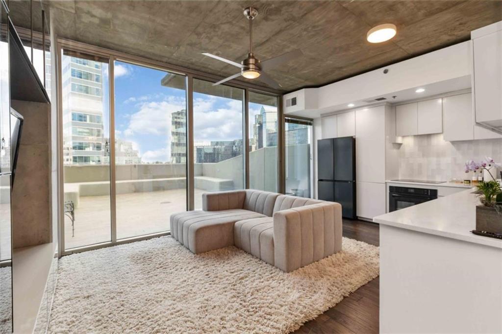 3324 Peachtree Rd. #815, Atlanta, GA 30326