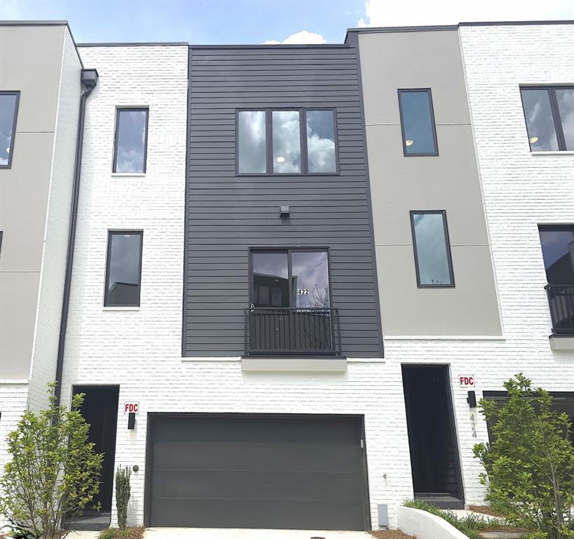 422 Cedar Dust Dr., Decatur, GA 30030