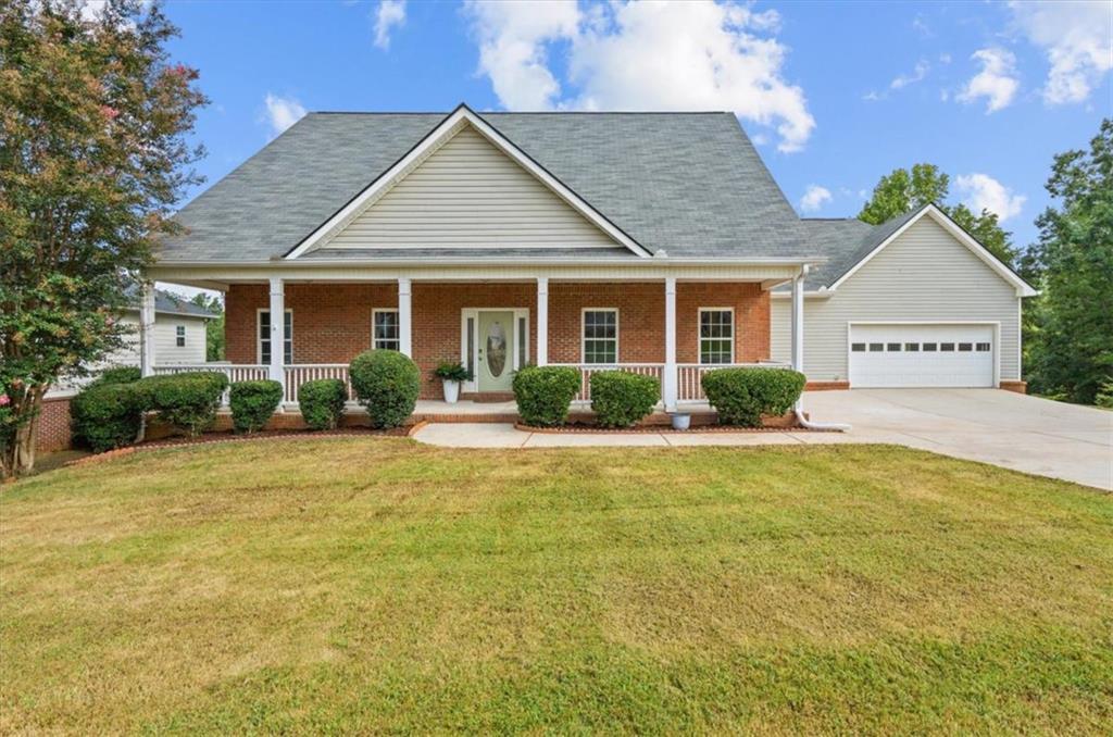 120 Camilla Dr., Carrollton, GA 30116
