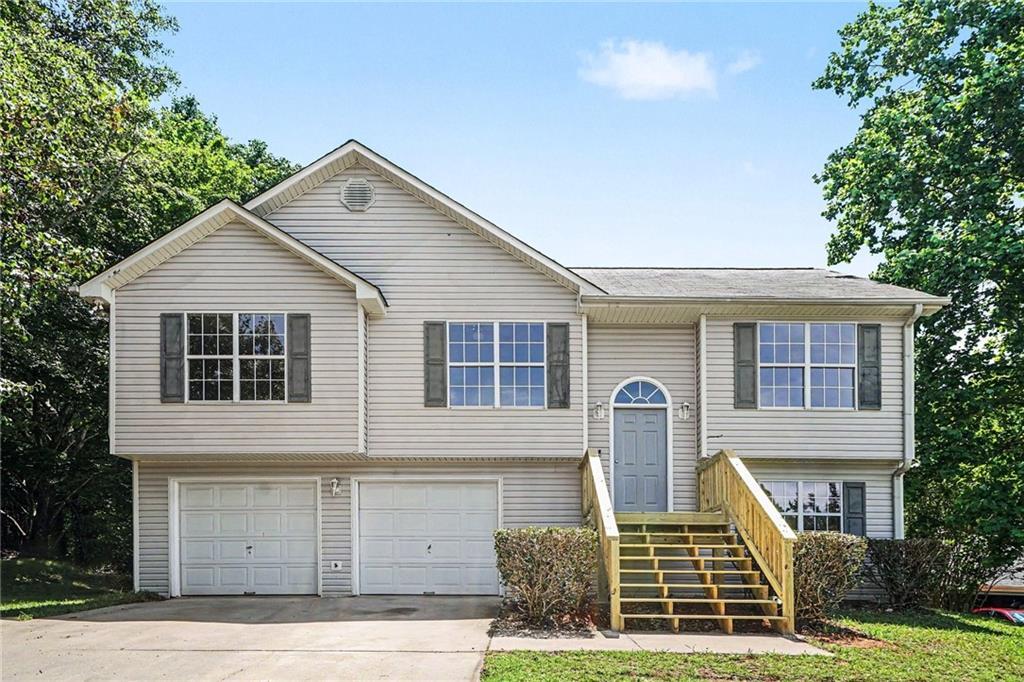 4967 Mckinley Dr., Lula, GA 30554