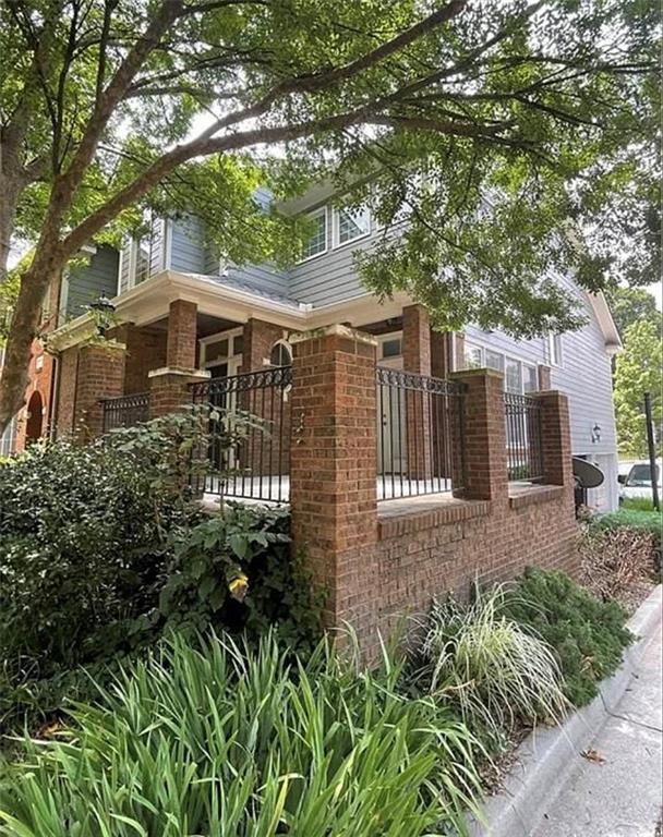 554 Centennial Ln., Atlanta, GA 30313