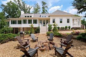 5960 Nachoochee Tr., Flowery Branch, GA 30542