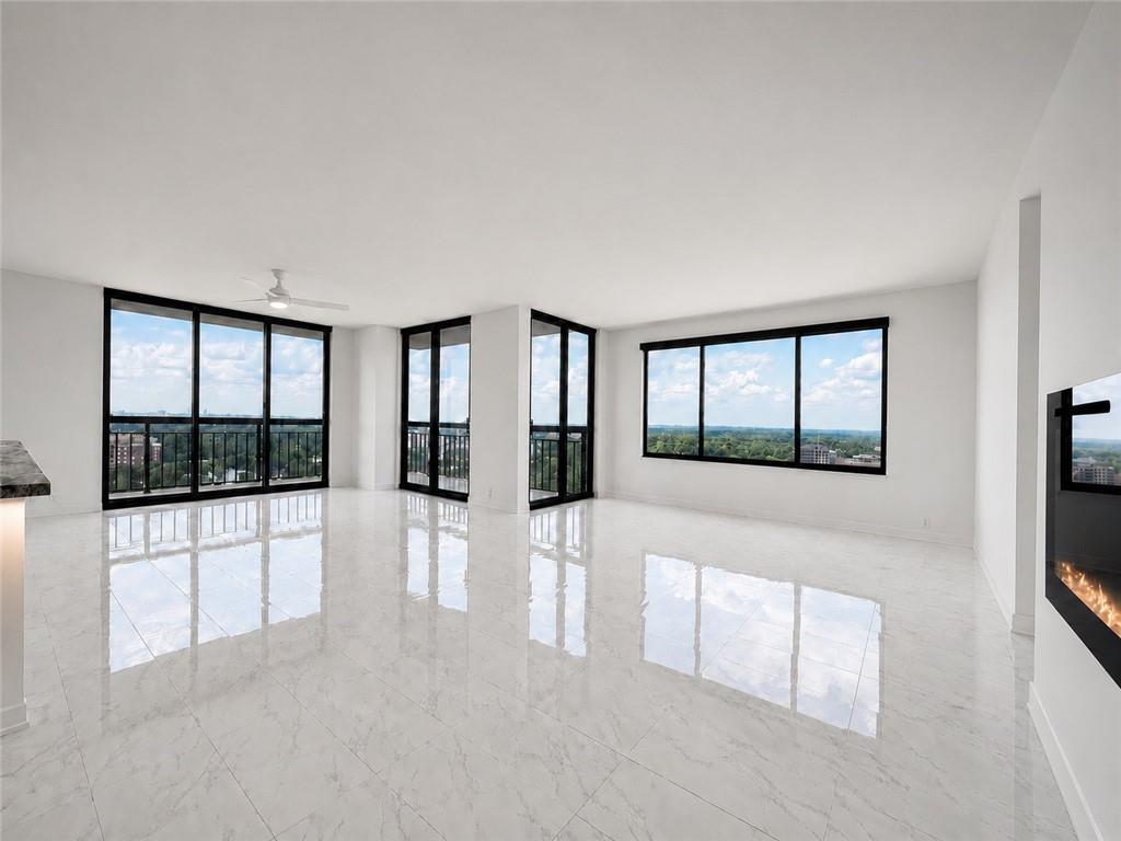3481 Lakeside Dr. #P201, Atlanta, GA 30326