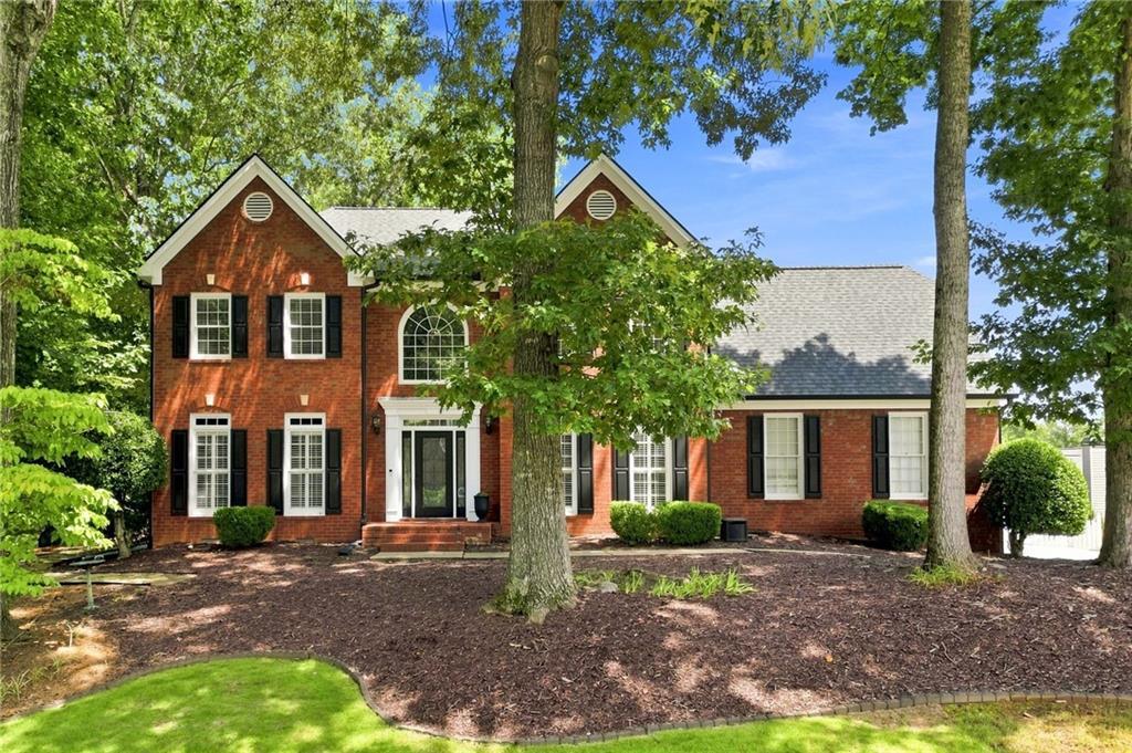 5000 Fairhaven Way, Roswell, GA 30075