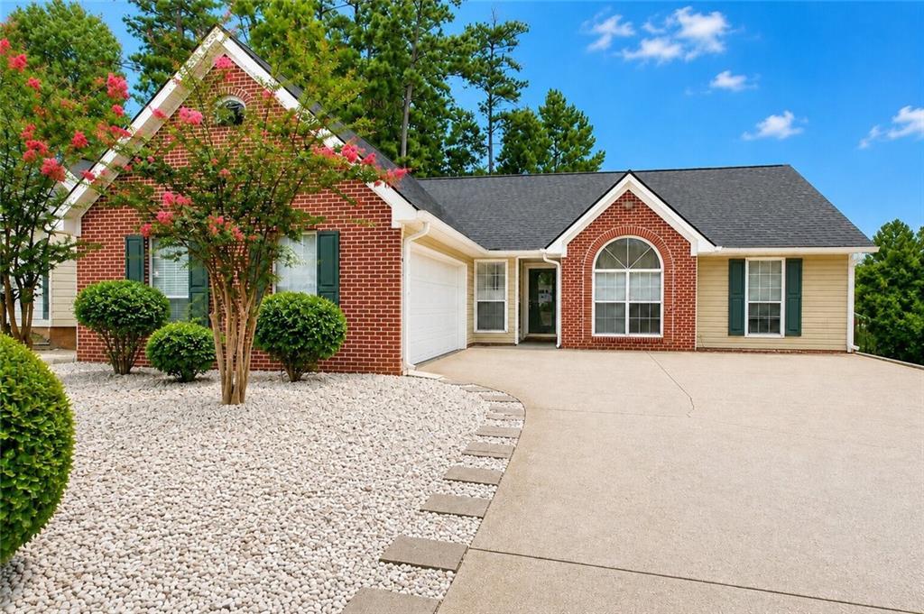 5165 Sterling Trace Ct., Lilburn, GA 30047
