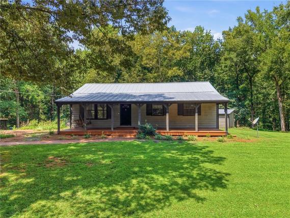 New Homes with Master Bedrooms on the 1st Floor in Arnoldsville: August 8th to August 14th