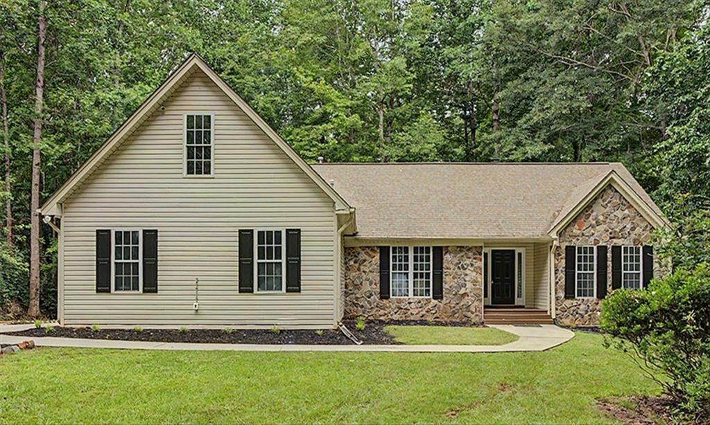 590 S Alexander Creek Rd., Newnan, GA 30263