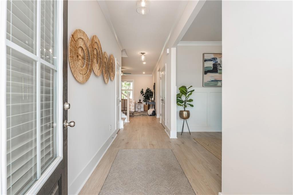5587 Overview Dr., Flowery Branch, GA 30542