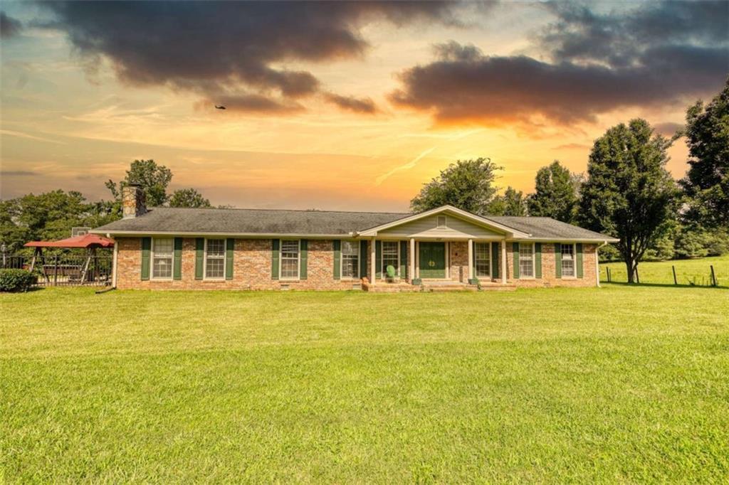 12621 Highway 142, Oxford, GA 30054
