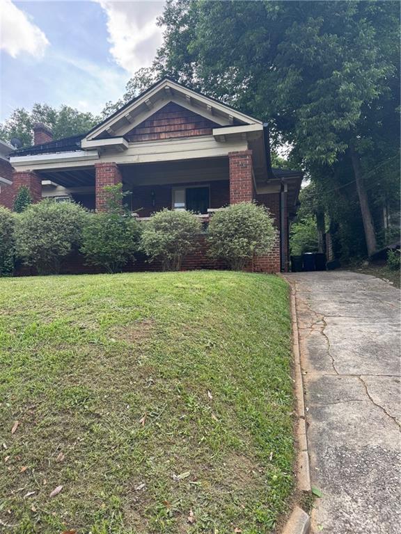 627 Holderness St., Atlanta, GA 30310