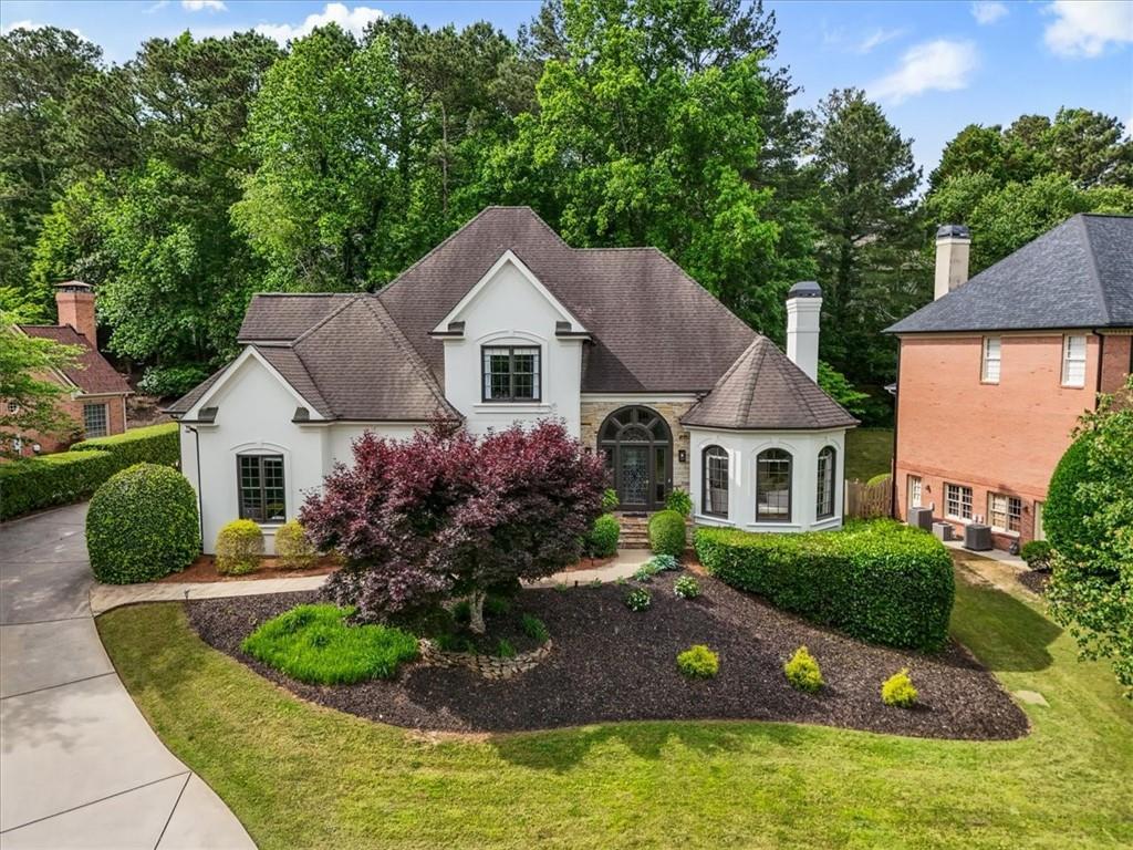 9170 Nesbit Lakes Dr., Roswell, GA 30022