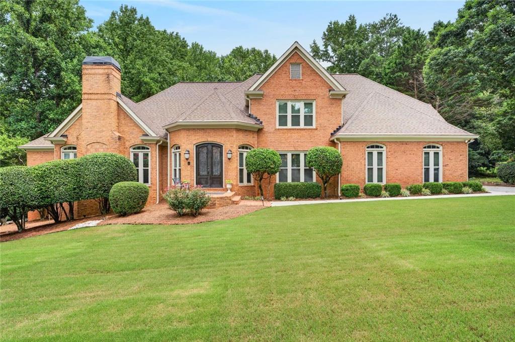 555 Twinflower Ct., Roswell, GA 30075
