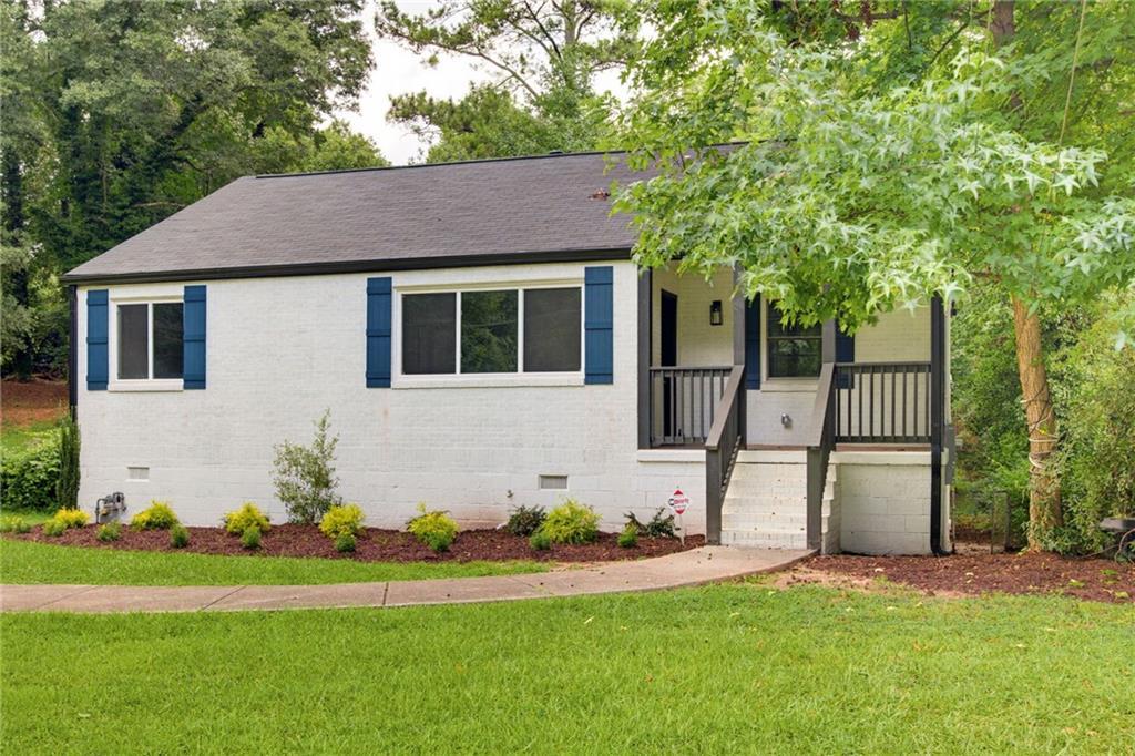 1815 Venetian Dr., Atlanta, GA 30311