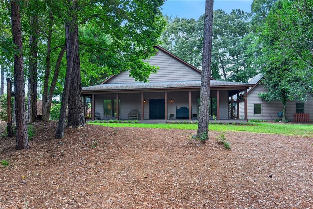 1369 Mobley Bridge Rd., Hogansville, GA 30230