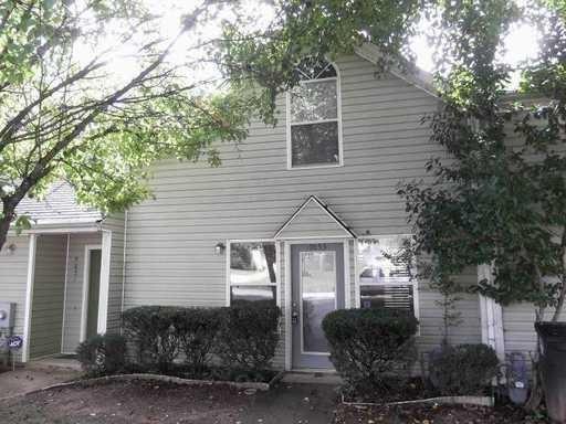9053 Stoneleigh Trace, Douglasville, GA 30134