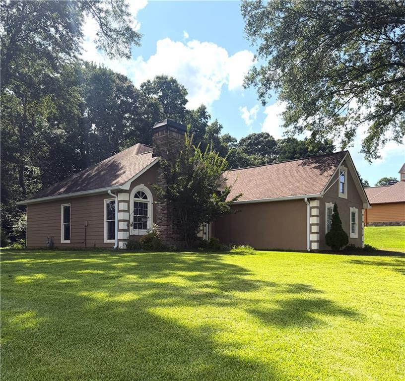 1880 Ashton Brooke Ln., Buford, GA 30519