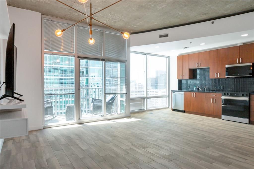 943 Peachtree St. #1304, Atlanta, GA 30309