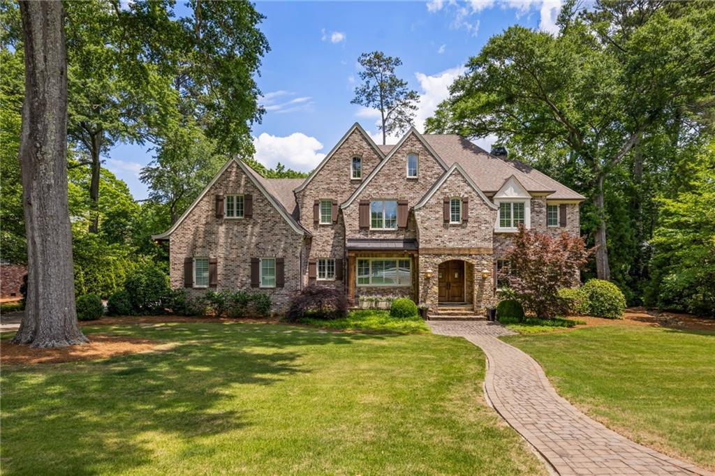 2719 Ashford Rd., Brookhaven, GA 30319