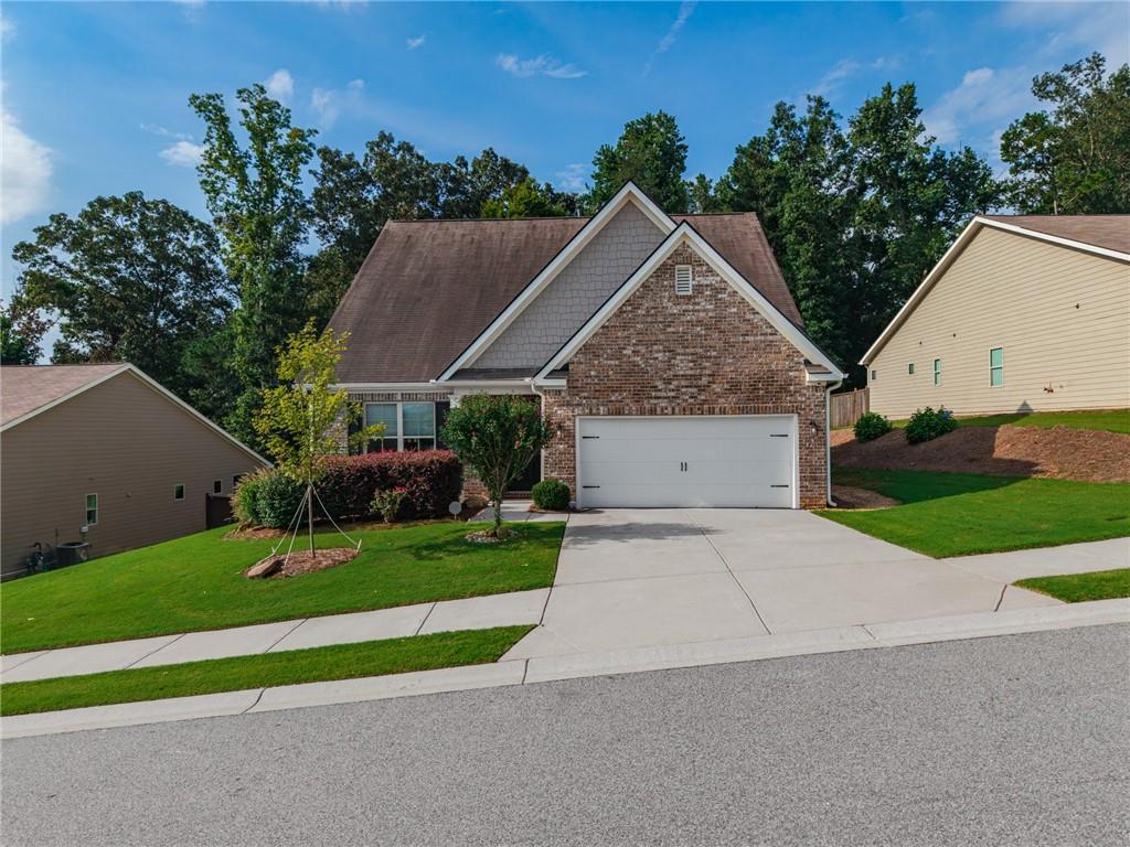 121 Rolling Hills Pl., Canton, GA 30114