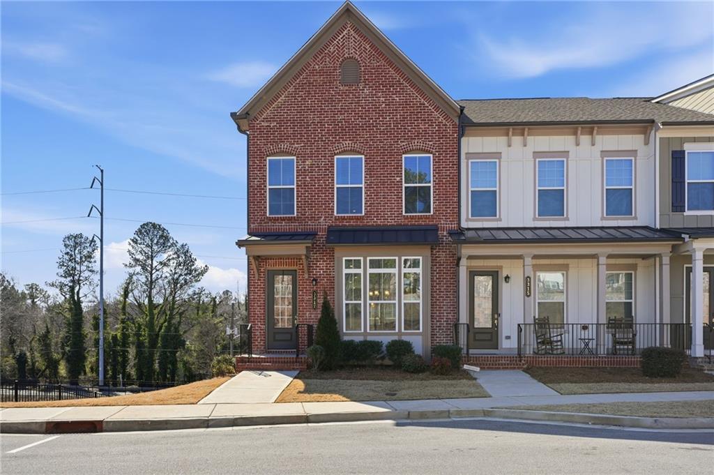 3317 Park Pointe Cir., Scottdale, GA 30079