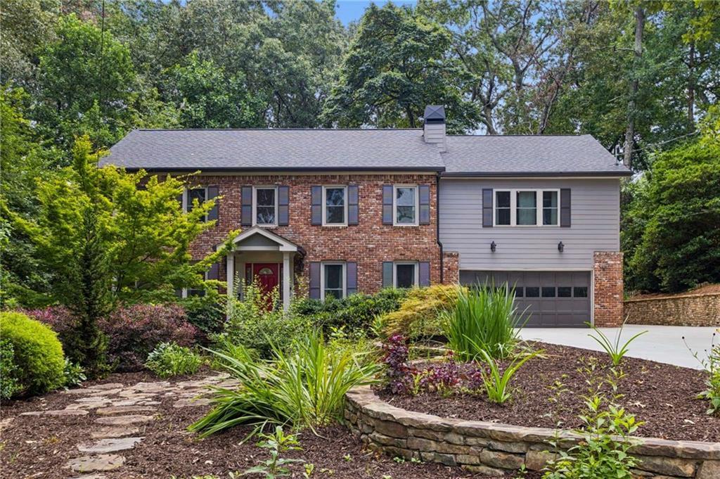 2383 Riverglenn Cir., Atlanta, GA 30338