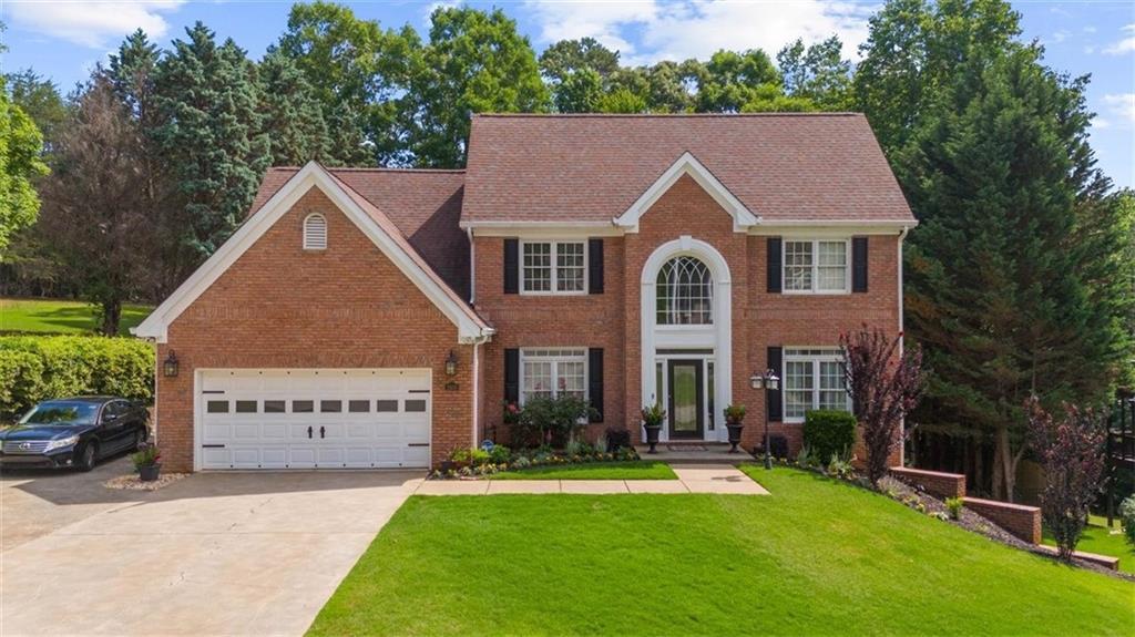 2638 Waters Edge Dr., Gainesville, GA 30504