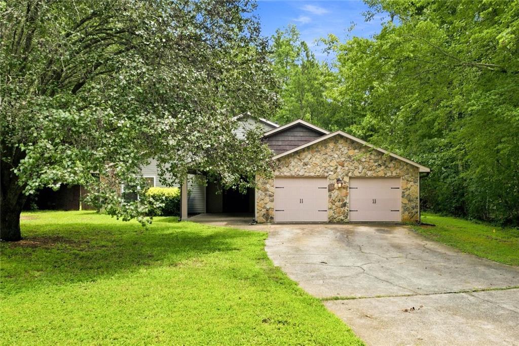 4632 Yeager Rd., Douglasville, GA 30135