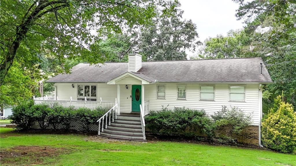 110 Crestmont Dr., Calhoun, GA 30701