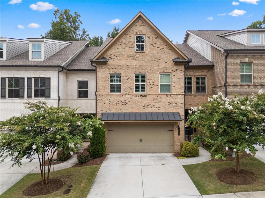 1610 Prestwick Ln., Dunwoody, GA 30338
