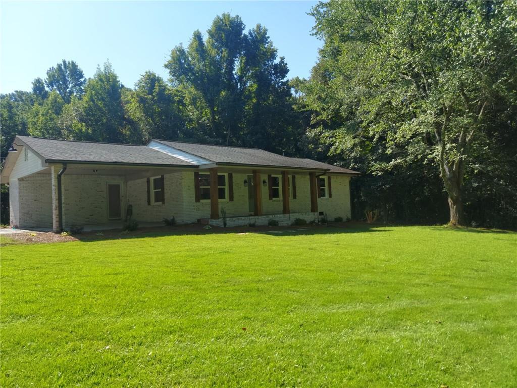 3986 Bearden Ln., Douglasville, GA 30135