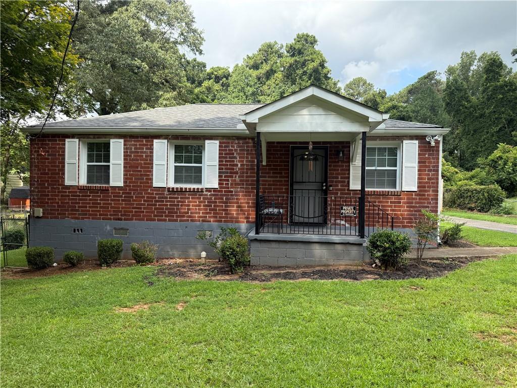 142 Hutton Pl., Atlanta, GA 30318