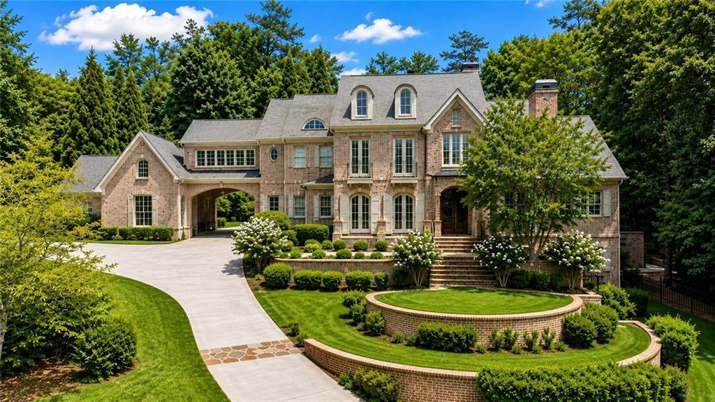 5495 Claire Rose Ln., Sandy Springs, GA 30327