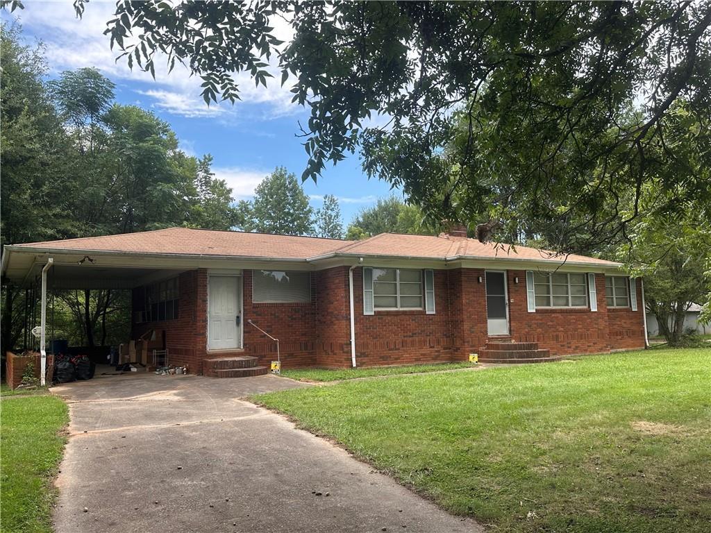 3424 Mountain View Rd., Gainesville, GA 30504
