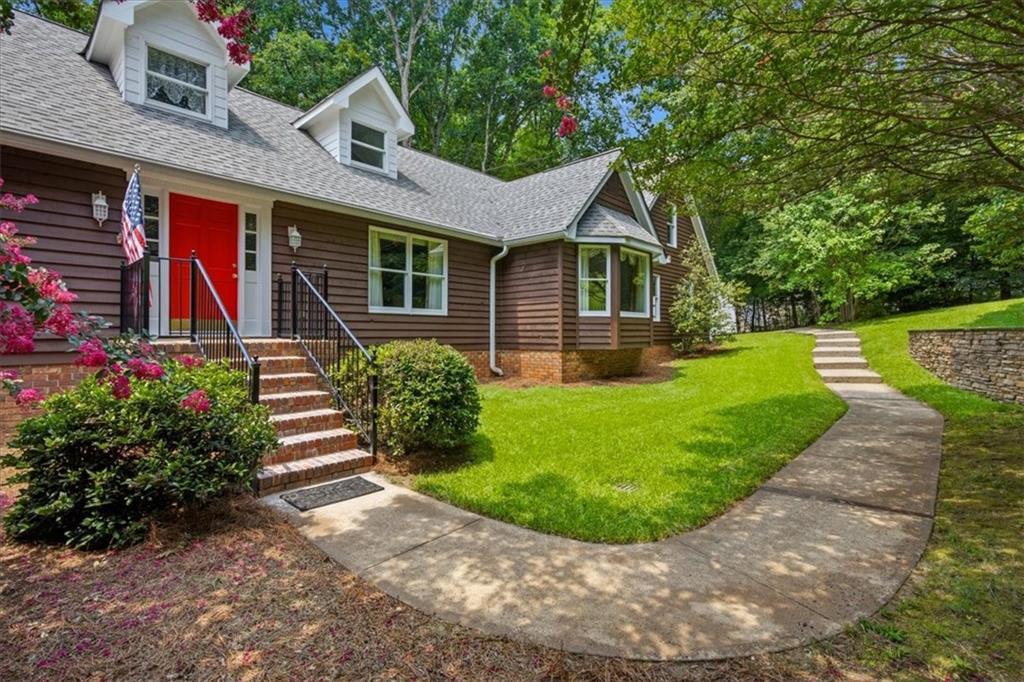 1244 Timberland Dr., Marietta, GA 30067