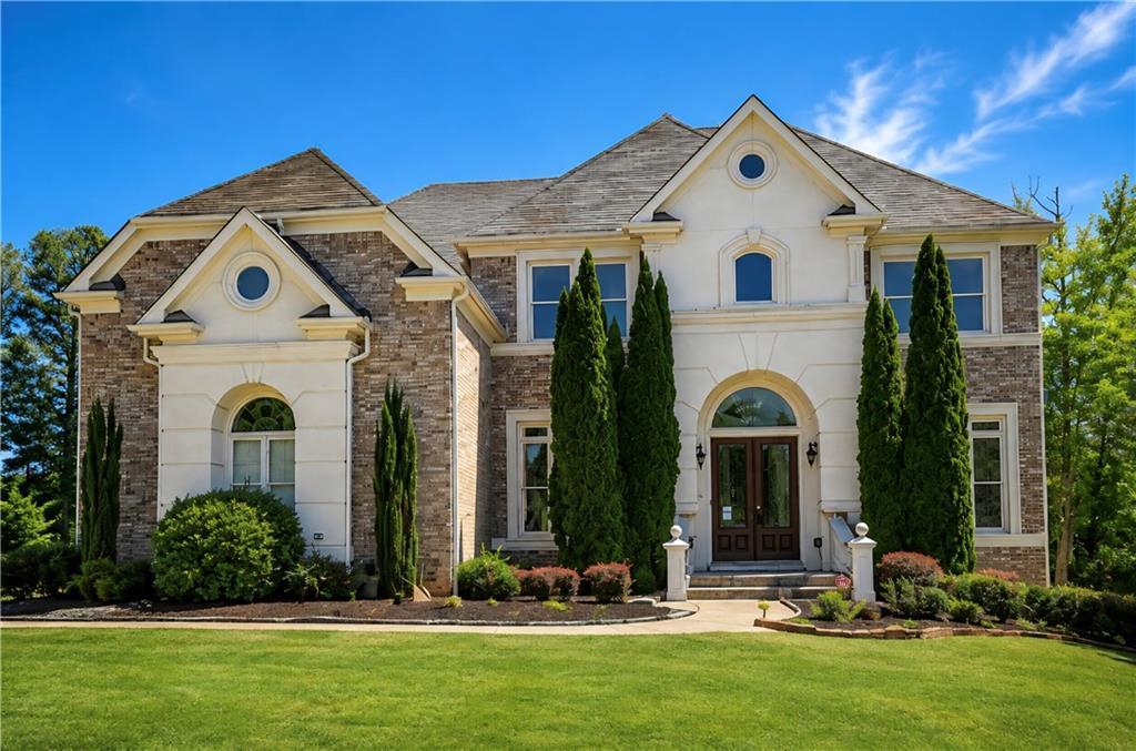 1568 Bordeaux Ln., Conyers, GA 30094