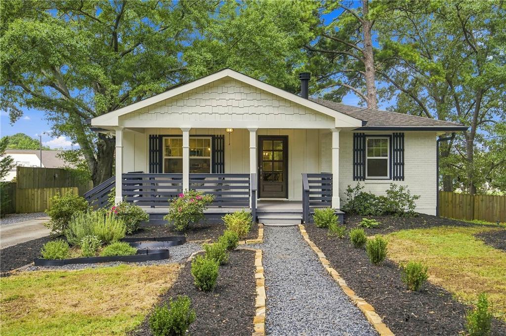 932 Sharon Cir., Smyrna, GA 30080