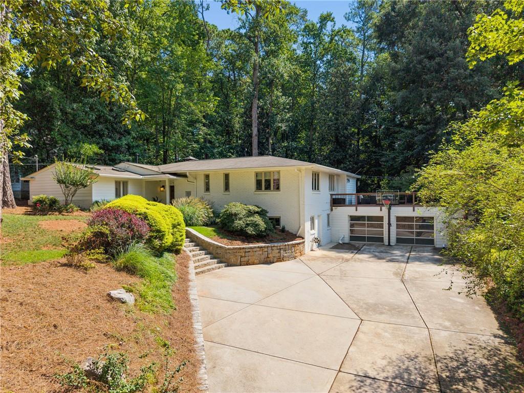 4091 Peachtree Dunwoody Rd., Atlanta, GA 30342
